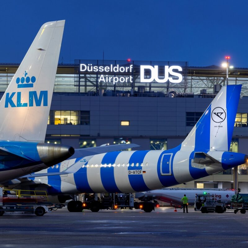 Düsseldorf Airport Oranje