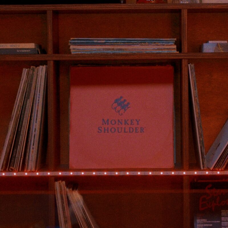Monkey Shoulder 2 Shoulder radio